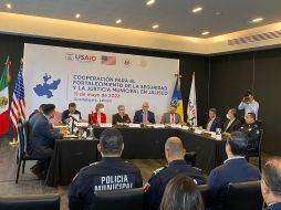La Agencia de los Estados Unidos para el Desarrollo Internacional (USAID) y los alcaldes metropolitanos firmaron hoy un acuerdo. ESPECIAL