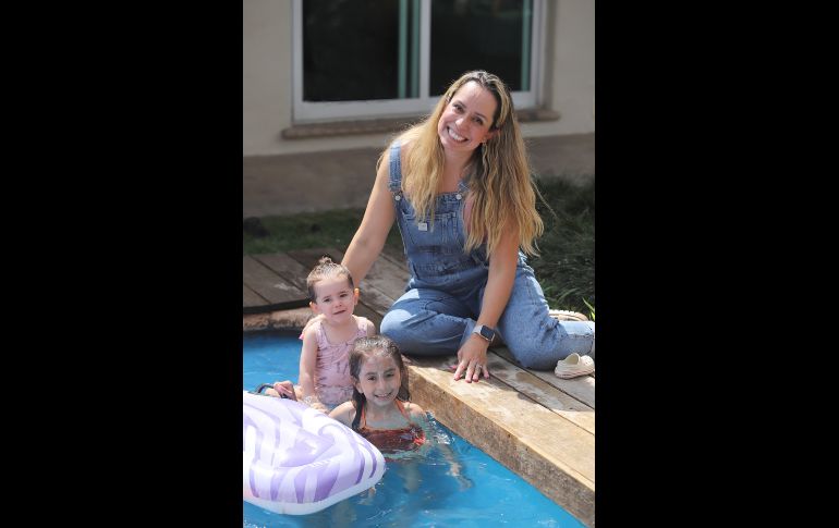 Carlota y Lorenza Arellano con Loreli Pérez. GENTE BIEN JALISCO/Claudio Jimeno