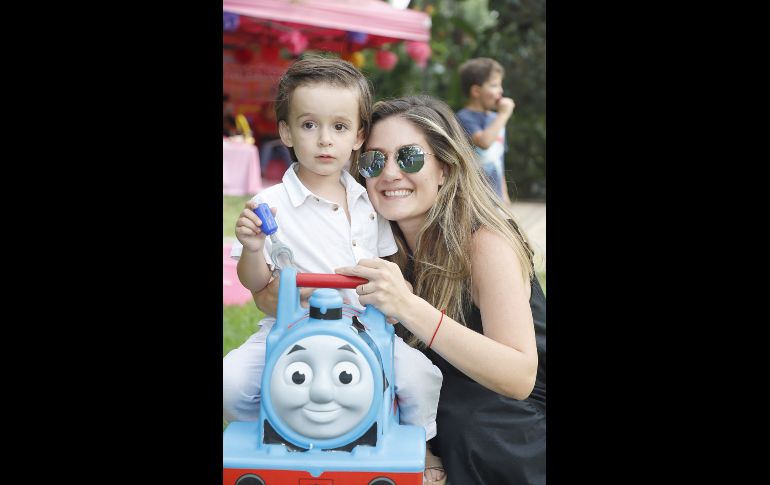 Lorenzo Michel y Rocío Calderón. GENTE BIEN JALISCO/Claudio Jimeno