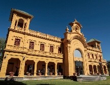 El Centro Cultural González Gallo se ubica en la calle González Gallo 1500, en el Centro de Chapala. EL INFORMADOR / ARCHIVO