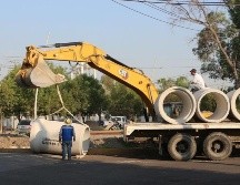 La construcción comenzó a ser inspeccionada por el alcalde de Tlajomulco, Salvador Zamora Zamora, y el secretario de Infraestructura y Obra Pública (SIOP), David Zamora Bueno. CORTESÍA / Gobierno de Tlajomulco
