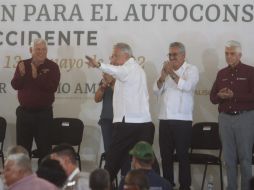 Al evento de López Obrador también acudieron el gobernador de Jalisco y el alcalde de Zapotlanejo, Gonzalo Álvarez, así como funcionarios federales. EL INFORMADOR/A. Camacho