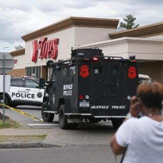 Nueva York: Reportan tiroteo en un supermercado de Buffalo con "varias víctimas"