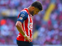 El delantero de Chivas es un reconocido antagonista de los Zorros, y fue por eso que los aficionados rojinegros no dudaron en abuchearlo. IMAGO7