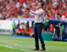 De la mano del entrenador interino, Chivas consiguió cinco victorias al hilo, contando el juego de repechaje ante Pumas, sin embargo no pudo vencer al Atlas. IMAGO7