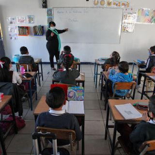 Hacienda detalla aumento salarial a maestros