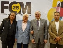 En la conferencia de prensa estuvieron Francisco Flores, director de la Orquesta Per Sempre Appassionato; José Guadalupe Flores, maestro y director orquestal; Sergio Alejandro Matos, director del Festival Cultural de Mayo, y el guitarrista David Mozqueda. CORTESÍA