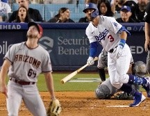 Chris Taylor (foto) sumó un jonrón de dos carreras y Tony Gonsolin lanzó seis innings en un juego de tres hits. AP / M. J. Terrill