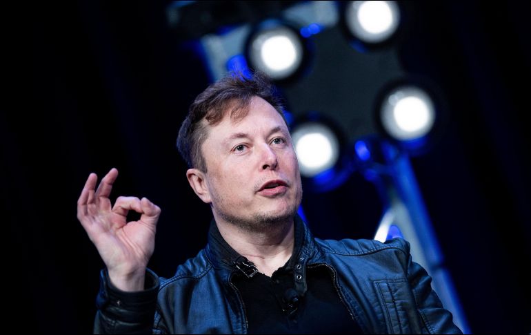Los comentarios de Elon Musk avivan las teorías de analistas sobre que el multimillonario quiere romper el acuerdo o comprar la compañía a un precio más bajo. AFP / ARCHIVO