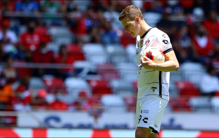 Su calidad, su olfato goleador, su entrega en la cancha están fuera de toda discusión, sin embargo, Julio Furch, reconocie que hoy en día vive un momento complicado en el tema físico. IMAGO7