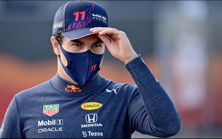 SERGIO PÉREZ. El GP de Mónaco será el pretexto perfecto para disputar en el Estadio Luis II, casa del AS Monaco de la Liga Francesa, un juego de exhibición entre pilotos y leyendas del futbol mundial. AFP / ARCHIVO