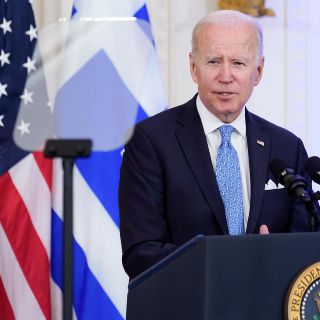 Estados Unidos anuncia que aliviará sanciones a Venezuela