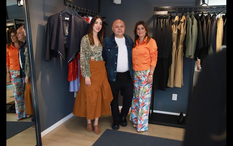 Michelle de la Torre, Ángel Grave y Maripaz Reyes. GENTE BIEN JALISCO/Antonio Martínez