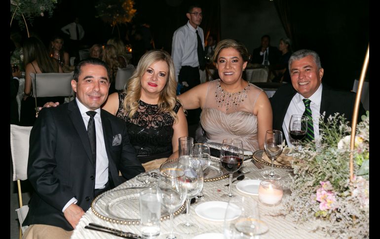 Leopoldo Gálvez, Cecilia Gómez, Yolanda Rosas y Carlos Briseño. GENTE BIEN JALISCO/Jorge Soltero
