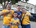 La familia Ibarra Coronado viajó desde Monterrey para presenciar las Semifinales. EL INFORMADOR/A. CAMACHO