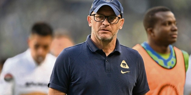 Andr&eacute;s Lillini extiende su contrato con Pumas