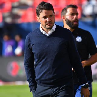 ¡No asusten! Puebla explica qué pasó con contrato de Larcamón