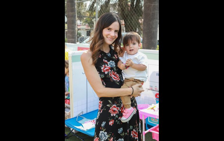 Ximena González y Emiliano Mora. GENTE BIEN JALISCO/Antonio Martínez