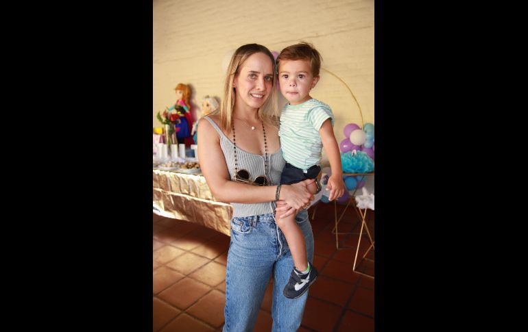 Gaby Gonzales Guerra y Thiago Valdivia. GENTE BIEN JALISCO/Antonio Martínez