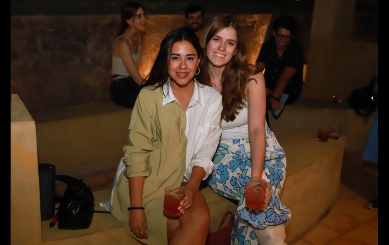 Caro Escobedo y Fernanda Anceno. GENTE BIEN JALISCO/Antonio Martínez