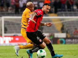 CLAVE. Emanuel Aguilera se ha asentado en la titularidad de los Rojinegros del Atlas. IMAGO7