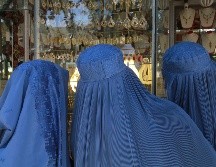 La orden de que las periodistas y comunicadoras se cubran el rostro es 