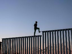 López Obrador también pidió considerar la fuerza de los mexicanos en Estados Unidos, al estimar que ya existen 40 millones en ese país. AFP / ARCHIVO