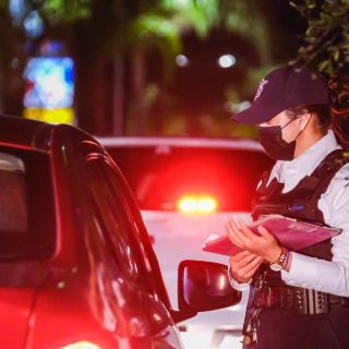 En operativo contra abusos de mujeres, sancionan a 144 taxis en ZMG