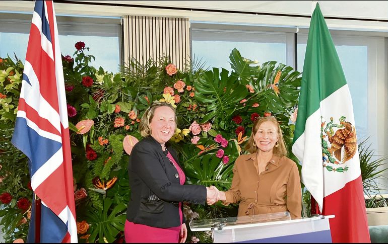 Anne-Marie Trevelyan, jefa de Comercio Internacional de Reino Unido y la secretaria de Economía, Tatiana Clouthier Carrillo, iniciaron las negociaciones formales para el acuerdo comercial. EFE