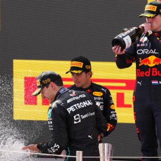 F1: ¡Carrerón! "Checo" Pérez termina en segundo en el Gran Premio de España