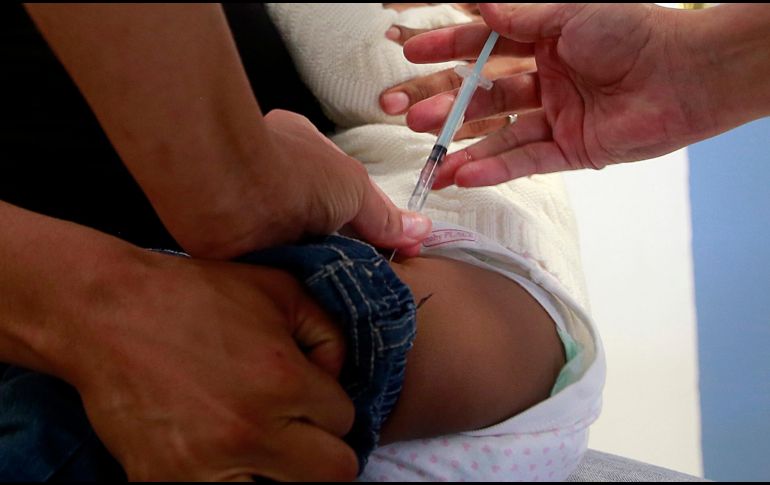 Vacuna contra COVID ofrece una respuesta inmune fuerte, una alta eficacia y una seguridad favorable, en niños entre 6 meses y 5 años. EL INFORMADOR/ARCHIVO