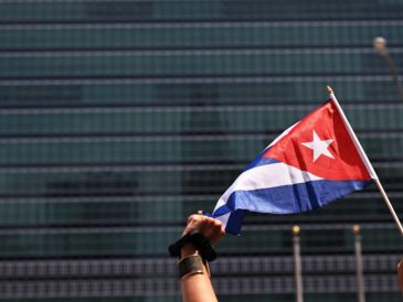 Cuba, que asistió por primera vez a una Cumbre de las Américas en 2015, y volvió a estar en 2018, denunció que sería un "grave retroceso histórico" que no la invitaran. AFP / ARCHIVO