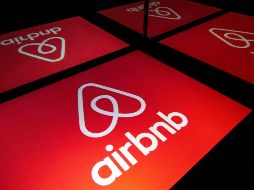 Airbnb planea terminar sus operaciones en China para centrarse en ofrecer alojamientos a los viajeros chinos que salgan del país. AFP/ARCHIVO