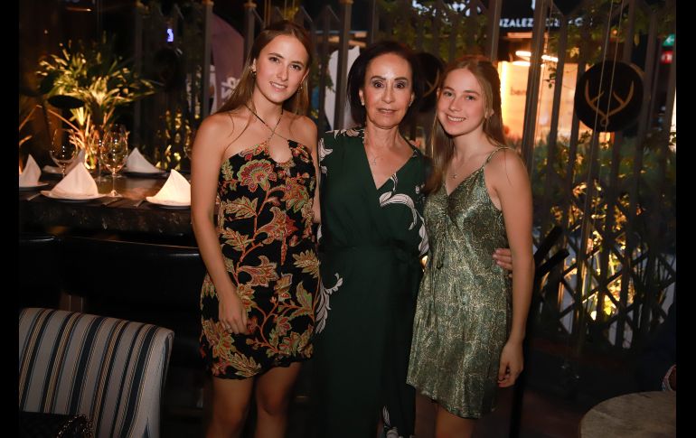 Regina Santoscoy, Regina Castro y Fernanda Santoscoy. GENTE BIEN JALISCO/Antonio Martínez