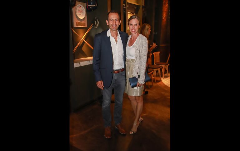 Alejandro Hernández y Karin Palme. GENTE BIEN JALISCO/Antonio Martínez