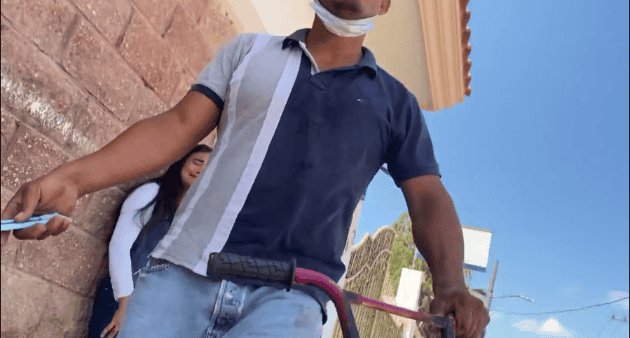 Viral: ¡Indignante! Graban a hombre que amenaza con cutter a mujer en  Culiacán (VIDEO) | El Informador