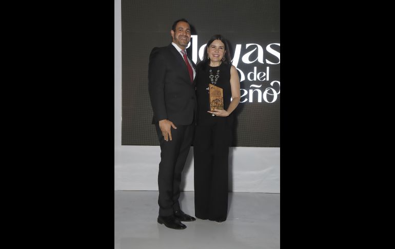 Álvaro Azpeitia y Gabriela Sánchez.