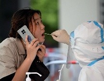 Las infecciones entre personas vacunadas y los síntomas de COVID de larga duración fueron más comunes entre aquellos que recibieron la vacuna Johnson & Johnson. AFP/N. Celis