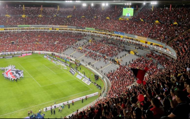 El Estadio Jalisco luce algunos huecos, pese a ser el partido más importante de la temporada. EL INFORMADOR/D. REOS