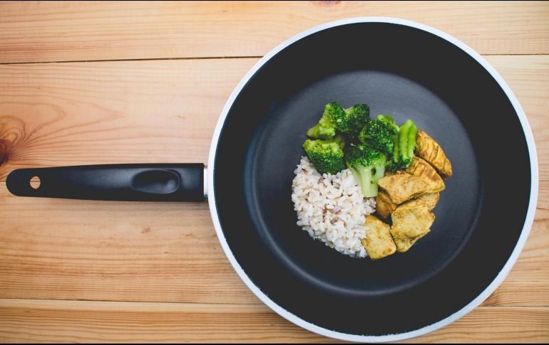 La Profeco aplicó pruebas de seguridad, desempeño y sobre el recubrimiento antiadherente. ESPECIAL