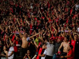 La afición rojinegra sueña con el bicampeonato. IMAGO7