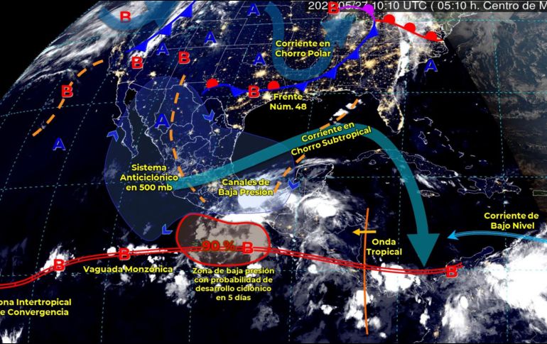 Debido a la proximidad de la zona de inestabilidad, la Conagua informó que se espera oleaje de 1 a 3 metros de altura en las costas de Oaxaca. TWITTER / @conagua_clima