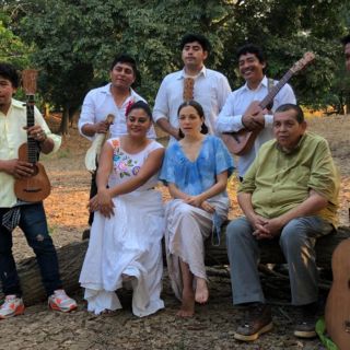 Los Cojolites y Natalia Lafourcade estrenan el son jarocho “Rosalía”