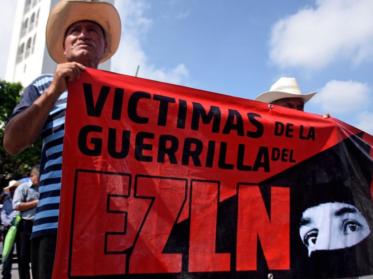 Indemnizarán a pequeños propietarios desplazados por el conflicto del EZLN