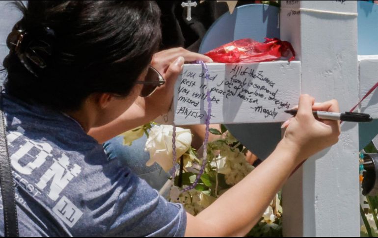 El atacante de la escuela de Texas que mató a 19 niños y 2 maestras, Salvador Ramos, amenazó en varias ocasiones por las redes sociales con cometer tiroteos y violar a chicas. EFE / T. Maury