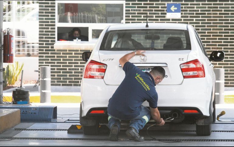 Hasta la fecha operan sólo 42 líneas de verificación en el Área Metropolitana de Guadalajara. EL INFORMADOR/ARCHIVO