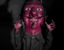 El cineminuto apuesta por escenas de acción real en blanco y negro combinadas con animación a color y la intención narrativa tiene que ver con el deseo de plasmar la evolución del cine a lo largo del tiempo. ESPECIAL / FICG