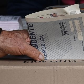 Abren urnas electorales para elegir a un nuevo presidente en Colombia