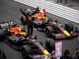 “Checo” Pérez es el quinto piloto latinoamericano en conseguir el triunfo en el glamour en el GP de Mónaco. EFE / C. Bruna