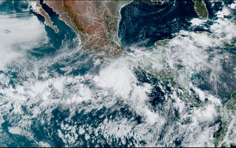 Agatha es huracán de categoría 1 en la escala Saffir-Simpson. ESPECIAL